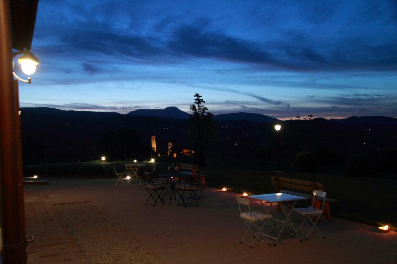 Al Castello San Severino Marche Exterior foto
